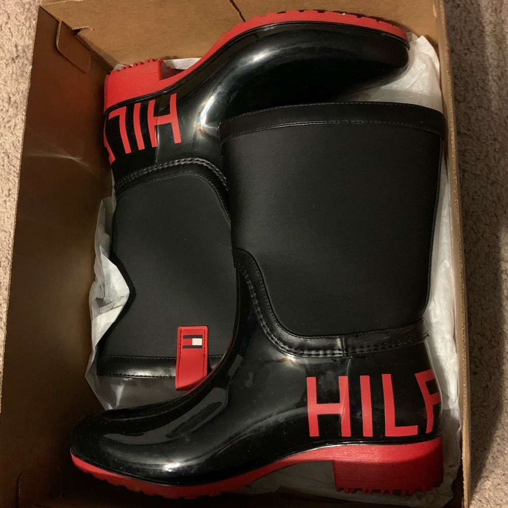 Tommy Hilfiger rain boots